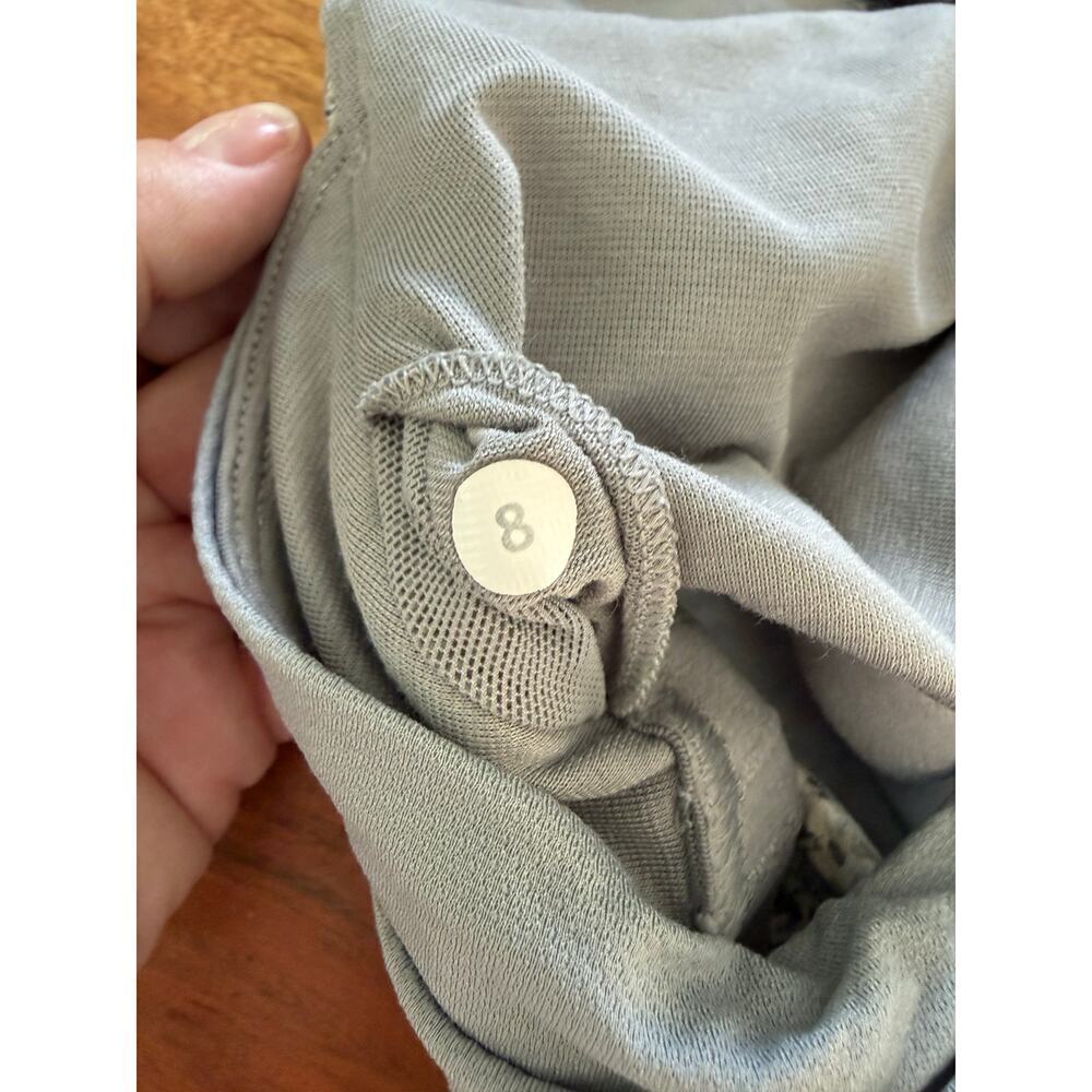 Lululemon Tone It Tank Floral Pattern Gray Size 8 - Picture 7 of 8